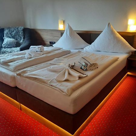 Hotel Haus Krone Bexbach Esterno foto