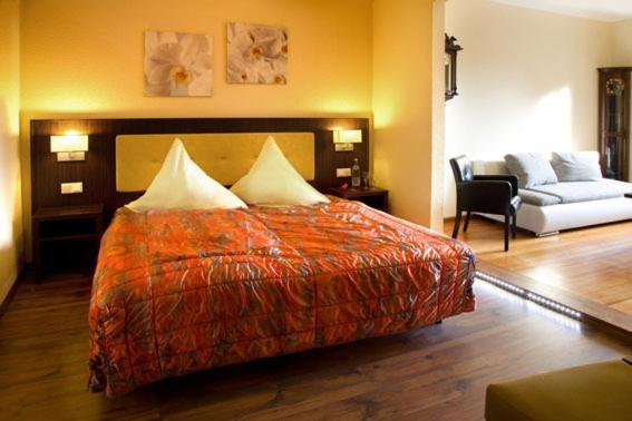 Hotel Haus Krone Bexbach Esterno foto